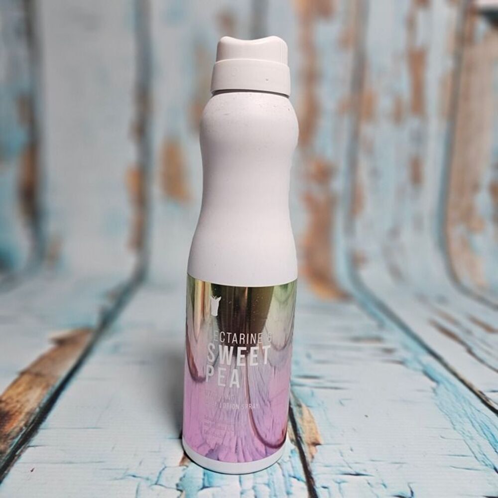 Pink Zebra Hydrating Body Lotion Spray Nectarine & Sweet Pea NEW 3.3oz